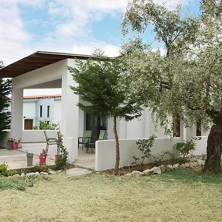 Olia Garden Vakantiehuis